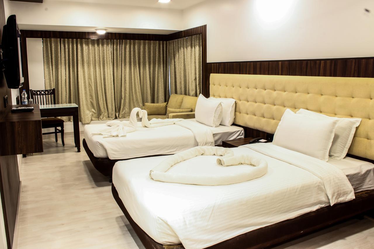Golden Chariot The Boutique Hotel Bombaj Exteriér fotografie